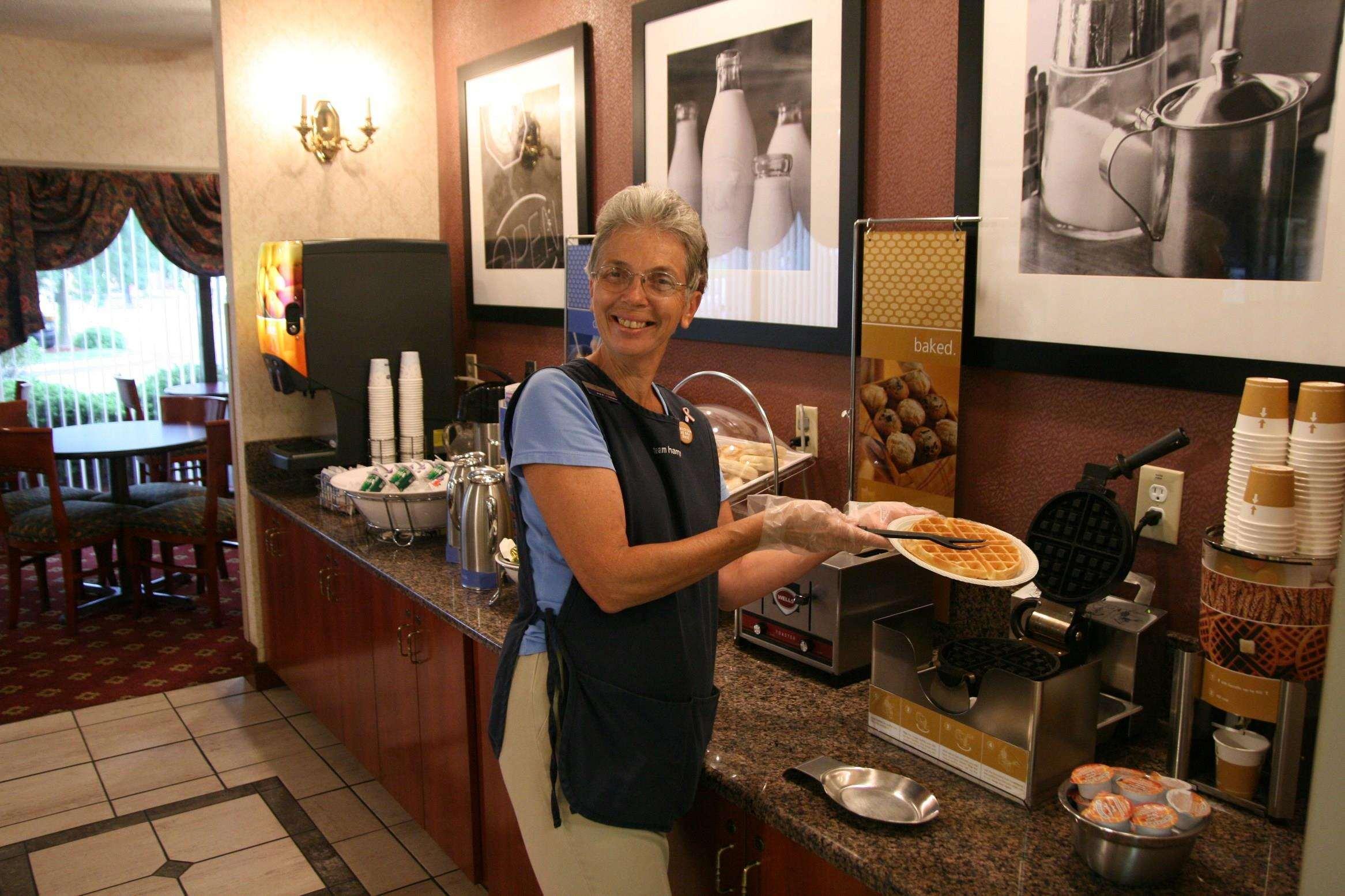 Hampton Inn Columbus-South Grove City Restaurante foto